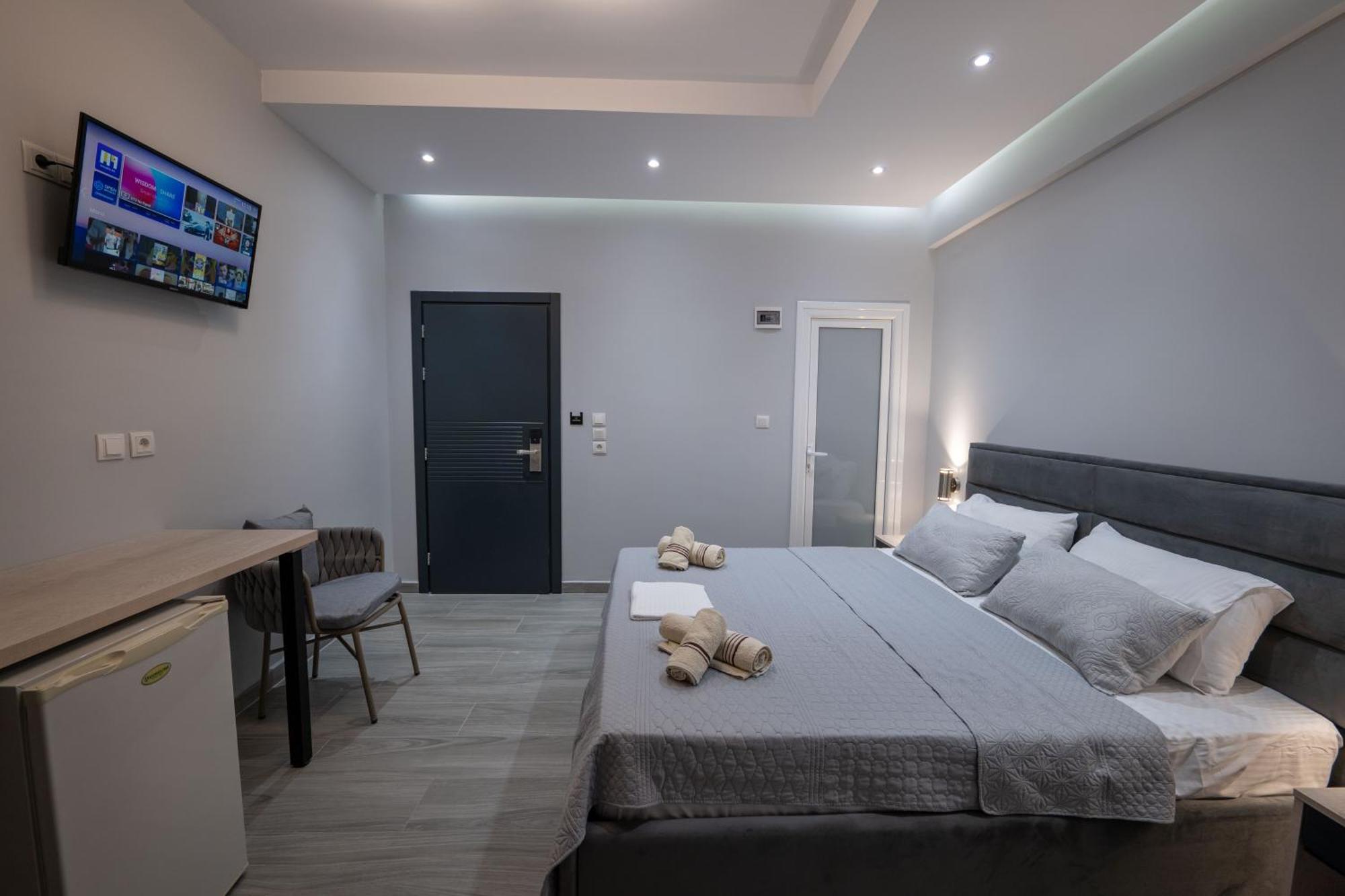 Hotel Porti Saranda Extérieur photo