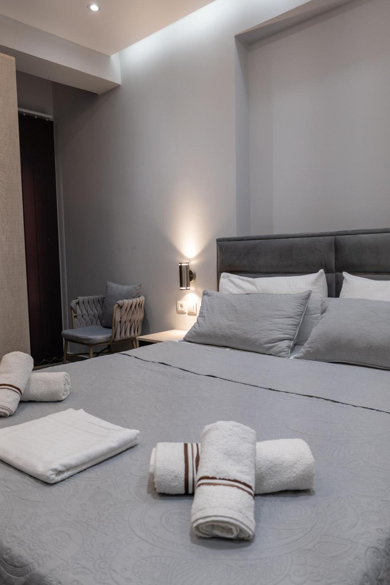 Hotel Porti Saranda Extérieur photo