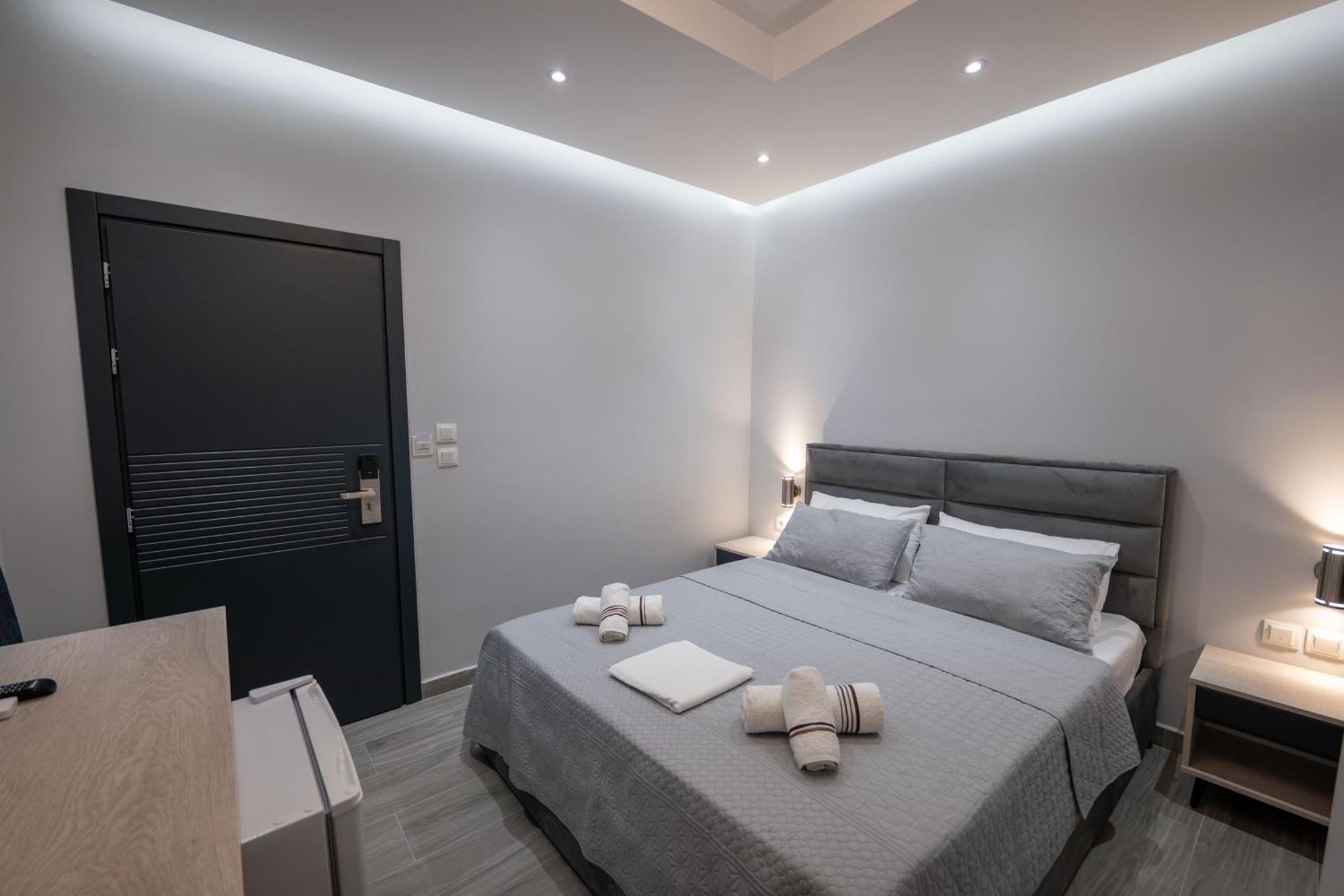 Hotel Porti Saranda Extérieur photo