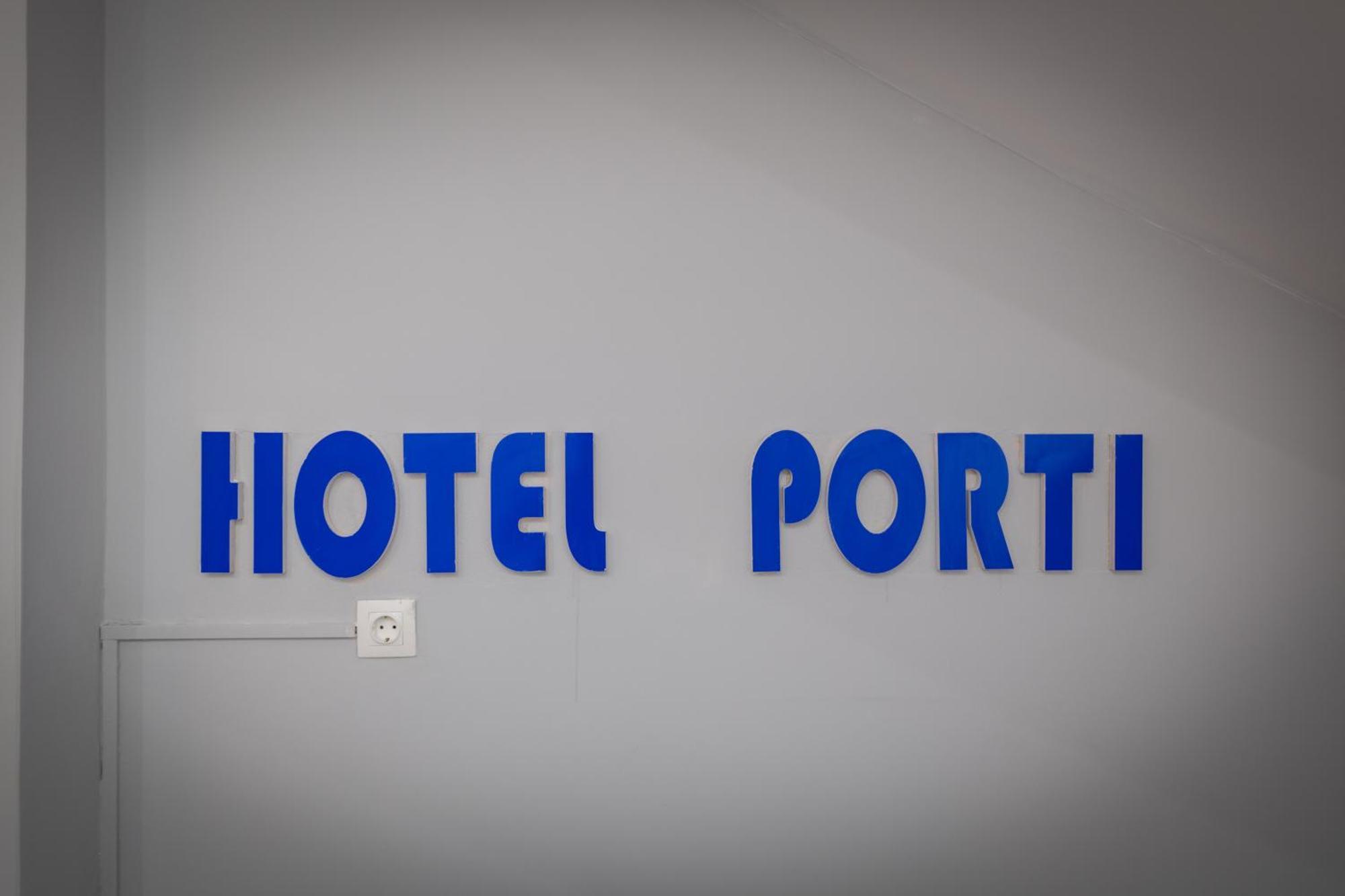 Hotel Porti Saranda Extérieur photo